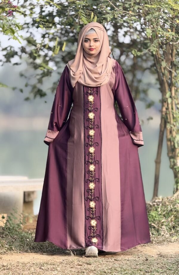 ফ্লাওয়ার কারচুপি বোরকা - Image 2